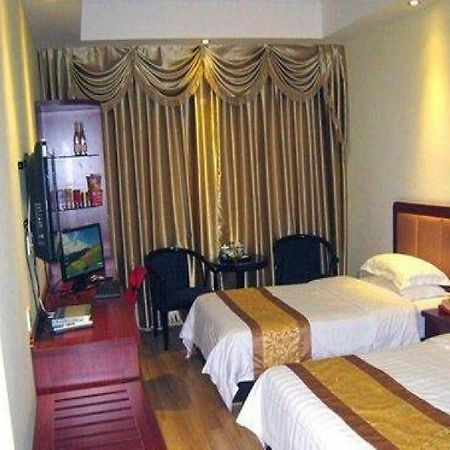 Hong Qi Grand Hotel Fuzhou  Exterior photo